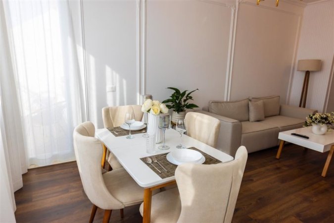 Tirane, jepet me qera apartament 1+1+Ballkon Kati 9, 65 m² 500 € (Astir, prane Vila L)
