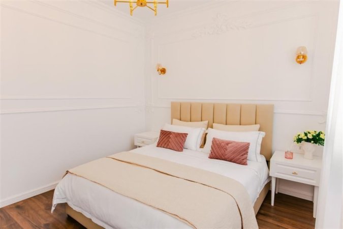 Tirane, jepet me qera apartament 1+1+Ballkon Kati 9, 75 m² 550 € (Astir)