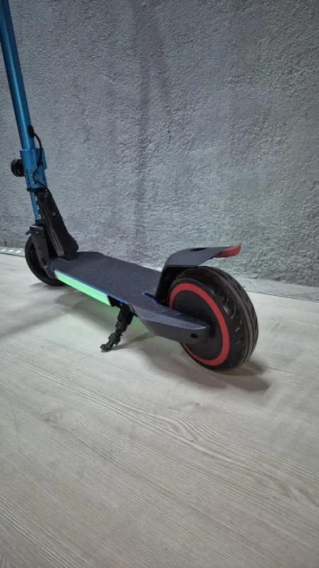 Tirane, shes Skuter Elektrik | Electric Scooter Scooter per femije e zeze 170 €