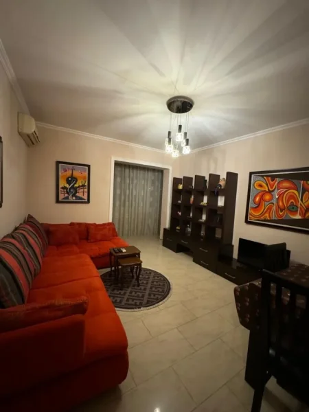 Tirane, jepet me qera apartament 2+1+Ballkon Kati 5, 80 m² 35.000 € (Xhamia e Tabakeve)