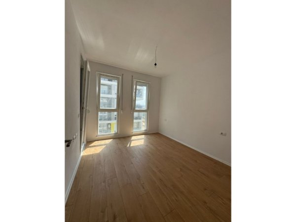 Tirane, shitet apartament 1+1 Kati 5, 52 m² 65.000 € 