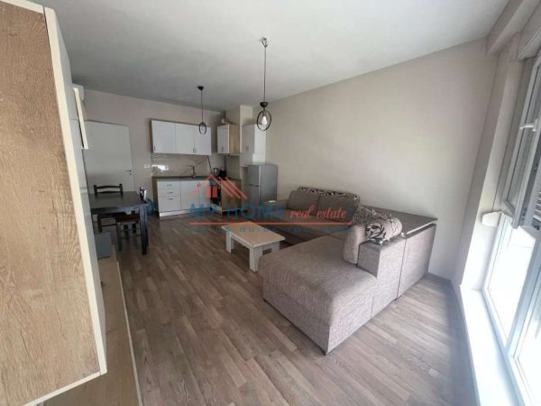 Tirane, shitet apartament 1+1+Ballkon Kati 5, 61 m² 120.000 € (Siri Kodra)