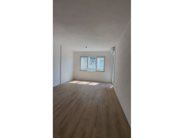 Tirane, shitet apartament 2+1 Kati 1, 99 m² 109.000 € 
