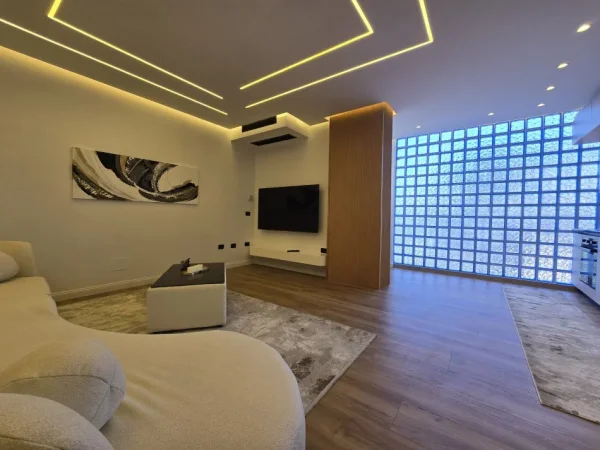 Tirane, shitet apartament 2+1 , 109 m² 325.000 € 