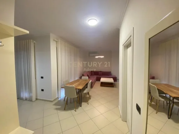 Tirane, jepet me qera apartament 2+1 Kati 5, 109 m² 1.000 € (Rruga e Kosovareve)