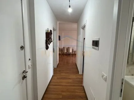 Tirane, shitet apartament 2+1 Kati 6, 108 m² 17.300.000 € 