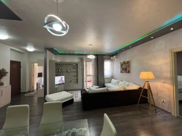 Tirane, shitet apartament 2+1 , 127 m² 320.000 € (Ngjitur me Delijorgjin)