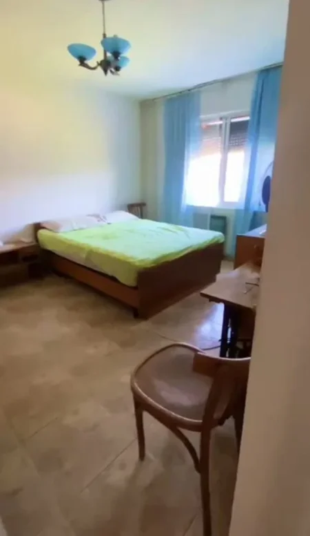 Tirane, shitet apartament 2+1 Kati 5, 110.000 € 
