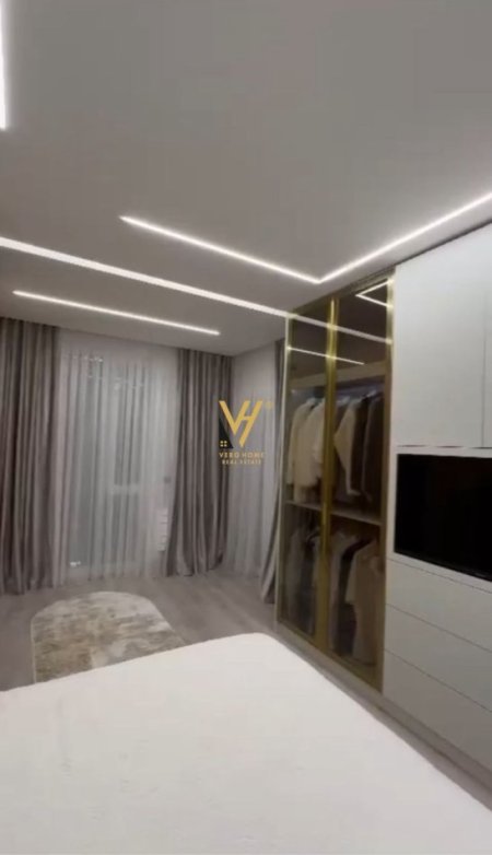 Tirane, shitet apartament 2+1+Ballkon Kati 1, 104 m² 250.000 € (RELUX RESIDENCE, SHKOZË)