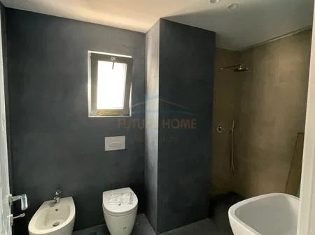 Tirane, shitet apartament 1+1 Kati 2, 76 m² 18.000.000 € 