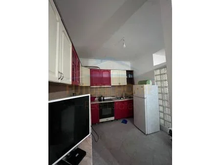 Tirane, shitet apartament 2+1 Kati 2, 129 m² 23.700.000 € 