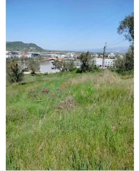 Tirane, shitet toke , 1.500 m² 195.000 € (Prane AMADEUS)