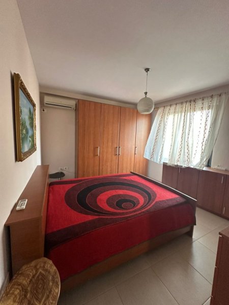 Tirane, jepet me qera apartament 1+1 Kati 2, 60 m² 400 € (Selvia)