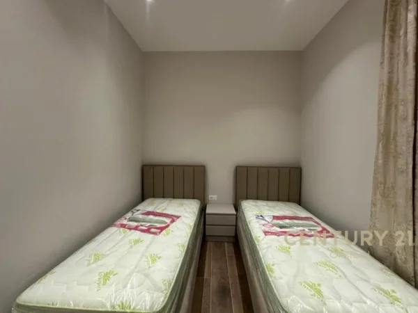 Tirane, jepet me qera apartament 2+1 Kati 7, 134 m² 1.500 € (Kompleksi Deliorgji)