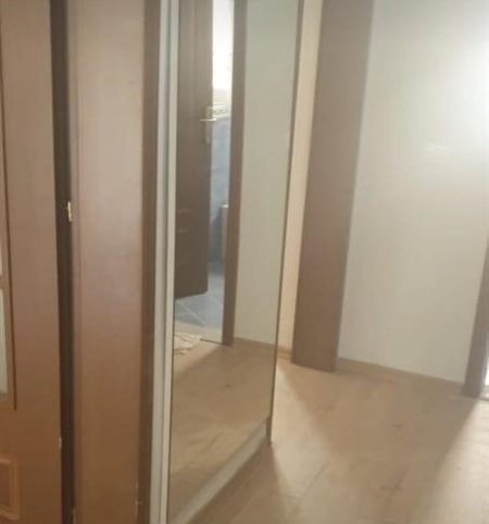 Tirane, jepet me qera apartament 1+1 Kati 2, 60 m² 710 € (rruga ismail qemali)