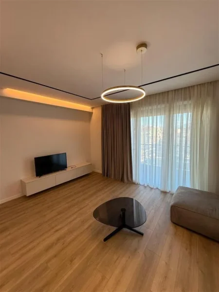Tirane, jepet me qera apartament 2+1+Aneks+Ballkon Kati 5, 120 m² 1.250 € (PARKU OLIMPIK)