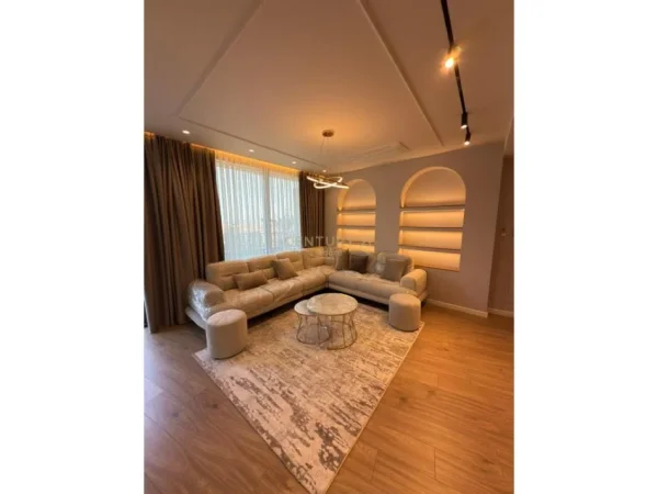 Tirane, jepet me qera apartament 2+1+Aneks+Ballkon Kati 11, 154 m² 2.100 € (Liqeni)