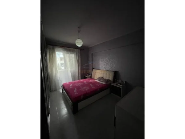Tirane, jepet me qera apartament 2+1 Kati 5, 100 m² 600 € (Don Bosko)