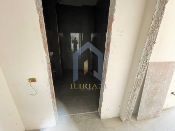 Tirane, shes apartament 2+1+Ballkon Kati 6, 97 m² 121.062 € 