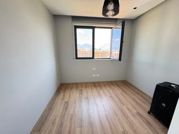 Tirane, jepet me qera apartament 1+1 Kati 6, 96 m² 600 € (Rezidenca Future Home)
