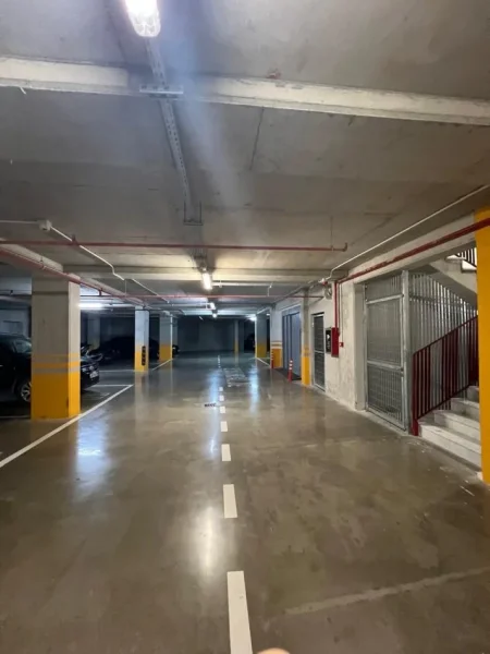 Tirane, shitet garazh | post parkimi Kati -1, 15 m² 30.000 € (rruga e kosovareve)