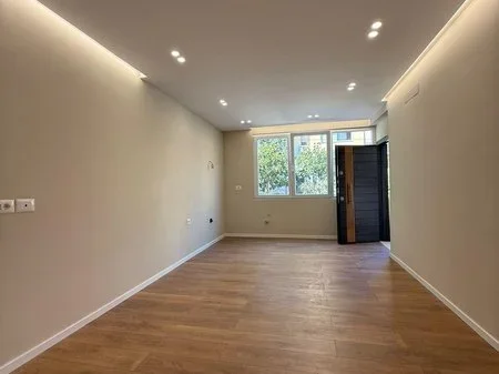 Tirane, shitet apartament 1+1 Kati 1, 43 m² 118.500 € 