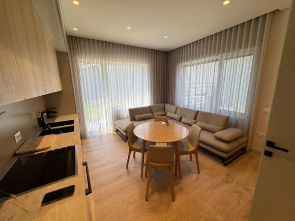 Tirane, jepet me qera apartament 1+1 Kati 3, 62 m² 900 € (Rezidenca Kodra e diellit 1)