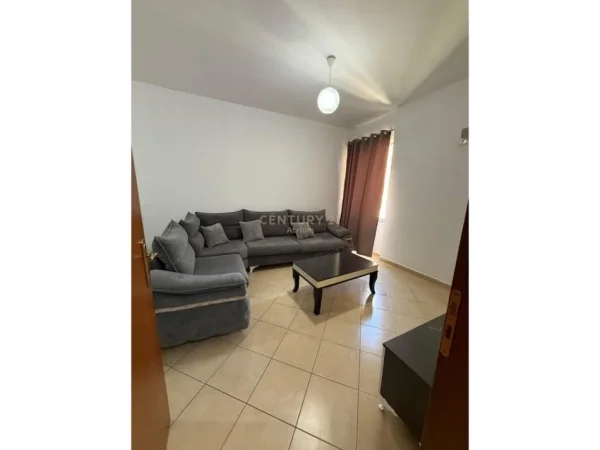 Tirane, shitet apartament 1+1 Kati 6, 71 m² 110.000 € (Astir)