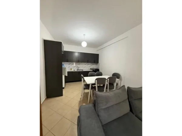 Tirane, shitet apartament 1+1 Kati 6, 71 m² 110.000 € (Astir)