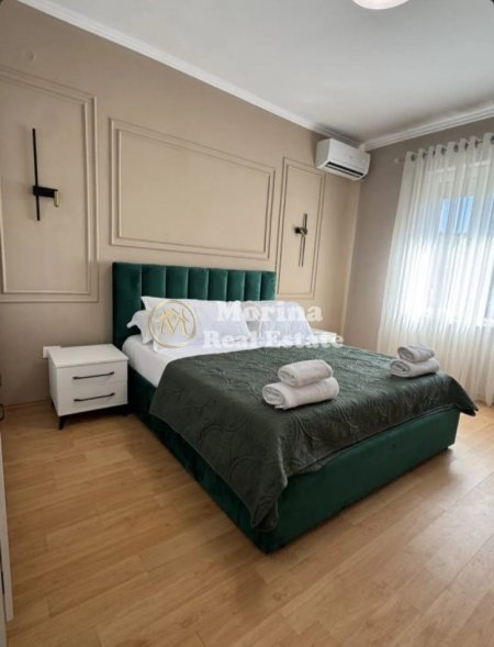 Tirane, jepet me qera apartament 2+1 Kati 2, 80 m² 1.200 € (Rruga e Durresit)