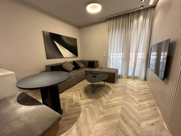Tirane, jepet me qera apartament 1+1 Kati 6, 70 m² 800 € 