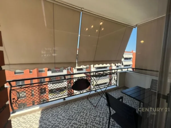 Tirane, jepet me qera apartament 2+1+Ballkon Kati 8, 109 m² 1.300 € (Delijorgji)