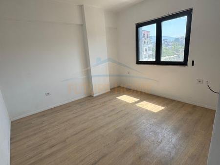 Tirane, shitet apartament 2+1 Kati 2, 111 m² 19.000.000 € 