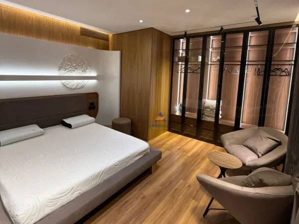 Vlore, shitet Vile 3+1+Ballkon Kati 2, 530 m² 1.100.000 € (Green Coast, Palase)