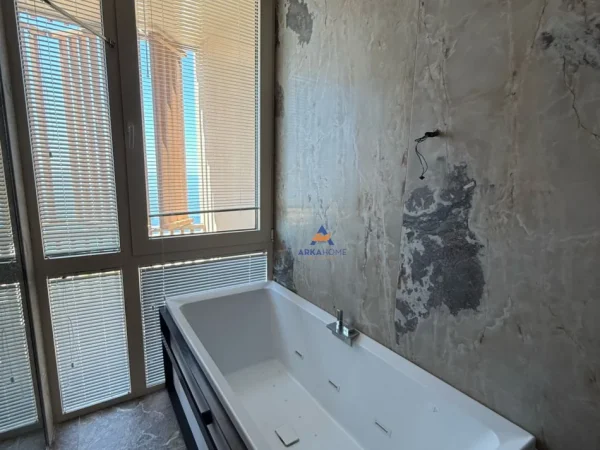 Vlore, shitet Vile 3+1+Ballkon Kati 2, 530 m² 1.100.000 € (Green Coast, Palase)