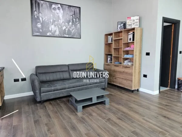 Tirane, shitet ambjent biznesi Kati 0, 36 m² 80.000 € (rruga don bosko)