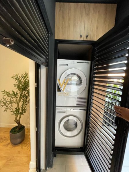 Tirane, jepet me qera apartament 3+1+Ballkon Kati 1, 120 m² 1.500 € (KODRA E DIELLIT)