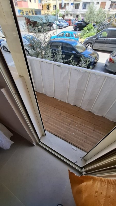 Durres, jepet me qera apartament 1+1 Kati 1, 60 m² 300 € 