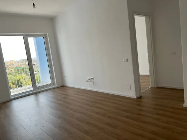 Tirane, shes apartament 1+1 Kati 3, 59 m² 92.000 € (Fresku)