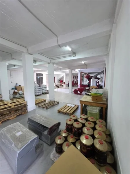 Durres, shitet ambjent biznesi Kati 0, 700 m² 560.000 € (Shijak, Durres)