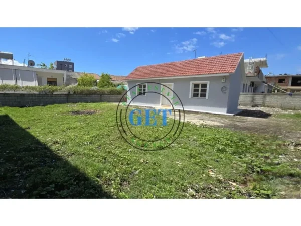 Durres, shitet shtepi 1 Katshe , 490 m² 78.000 € 