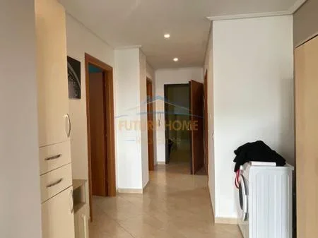 Tirane, shitet apartament 2+1 Kati 4, 98 m² 19.000.000 € 