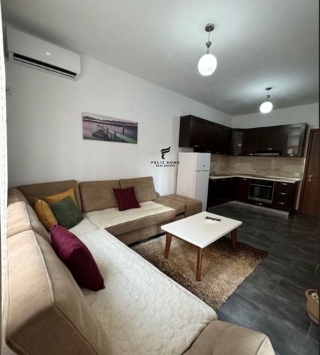 Tirane, jepet me qera apartament 2+1 Kati 1, 85 m² 540 € (KOMPLEKSI ARLIS)