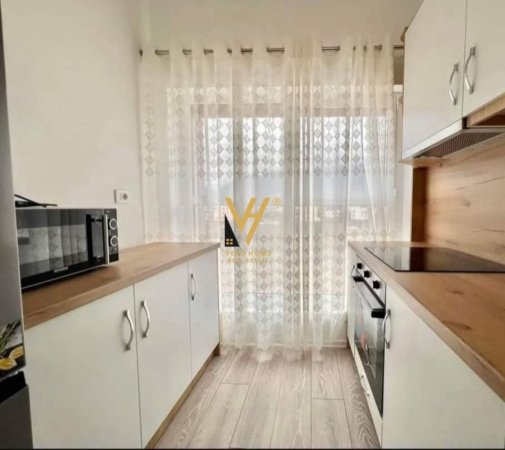 Tirane, jepet me qera apartament 2+1+Ballkon Kati 5, 72 m² 450 € (ALI DEMI)