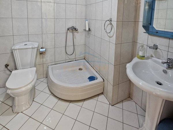 Tirane, shitet apartament 3+1+Ballkon Kati 5, 127 m² 248.625 € (Don Bosko)