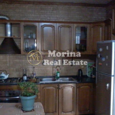 Tirane, shitet apartament 3+1 Kati 5, 117 m² 170.000 € (Rruga e Dibres)