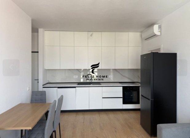 Tirane, jepet me qera apartament 1+1 Kati 5, 60 m² 450 € (RRUGA BESA)