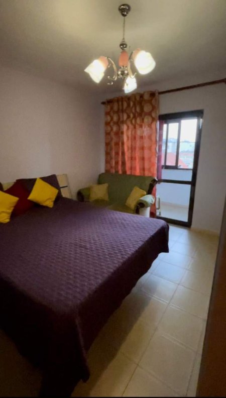 Tirane, jepet me qera apartament 3+1+BLK Kati 5, 105 m² 45.000 Leke (Shkolla Mihal Grameno)