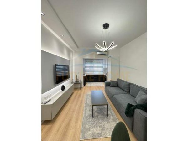 Tirane, shitet apartament 1+1 Kati 5, 68 m² 104.000 Euro (Myslym Shyri)