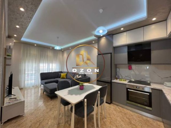 Tirane, jepet me qera apartament 2+1+A+BLK Kati 6, 110 m² 700 Euro (DON BOSKO)